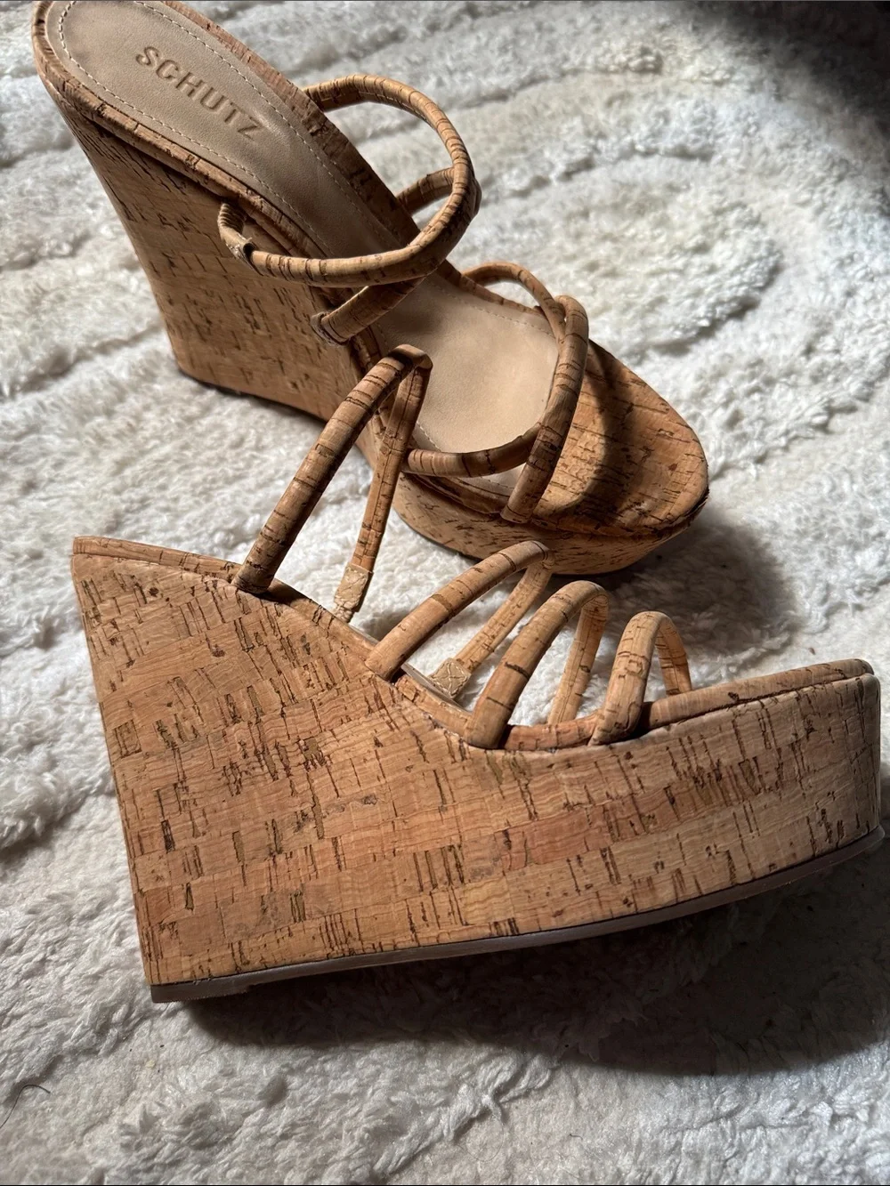 SCHUTZ stylish cork